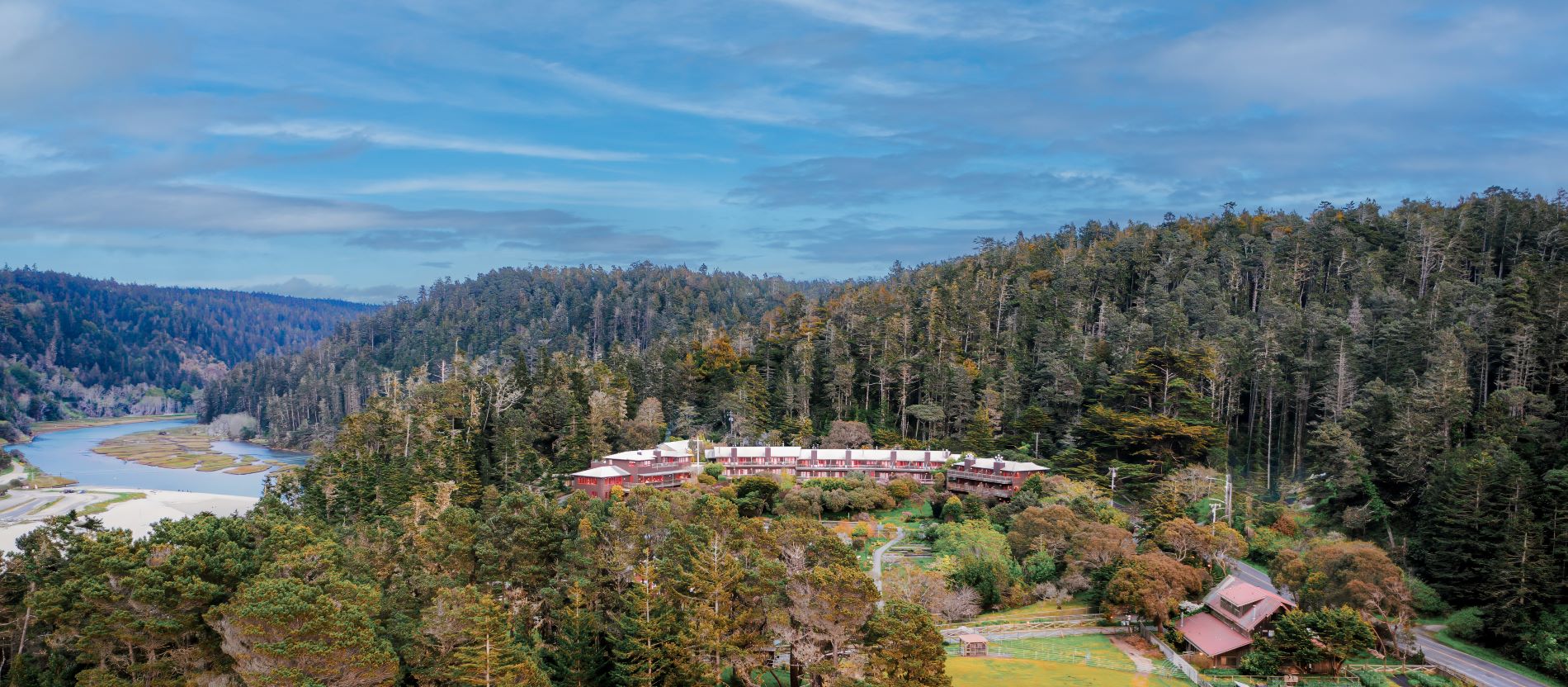 stanford inn & resort on big river mendocino lodging